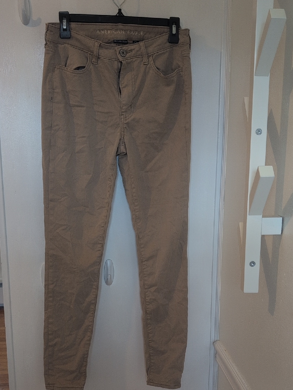American Eagle Light Tan Stretch Pants